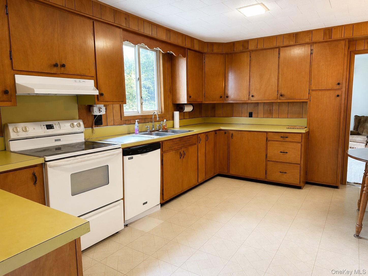 Single Family Shandelee Lake Road Sullivan County, NY 12758, MLS-1031779-6