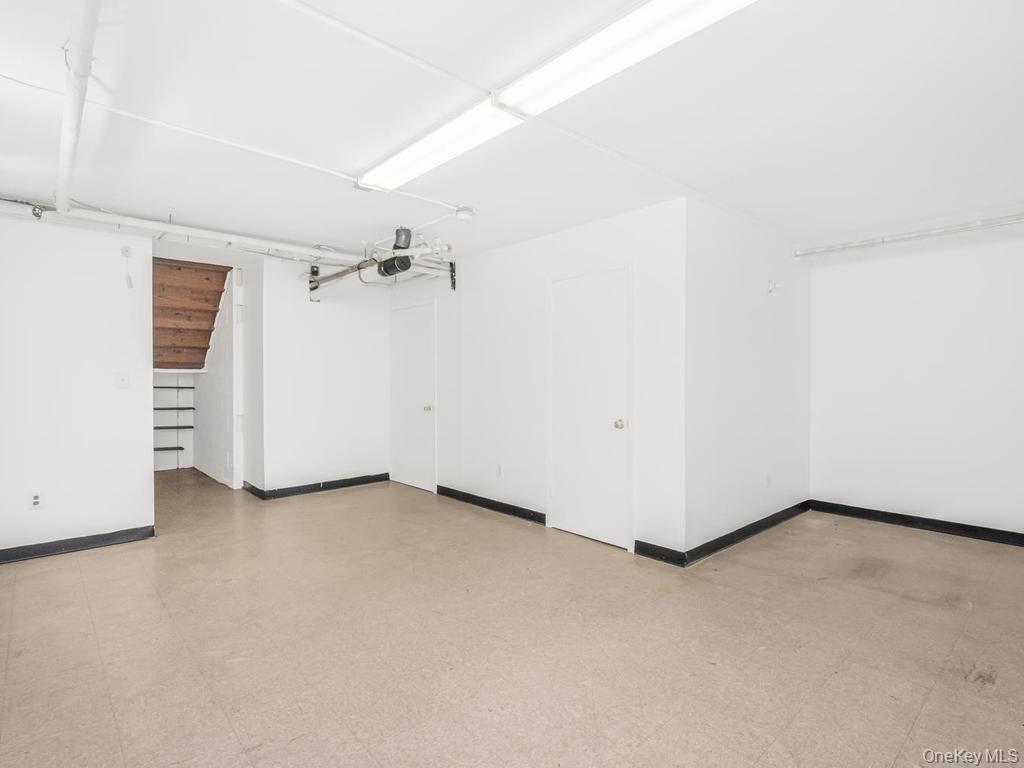 Single Family Fox Street Bronx, NY 10459, MLS-1031785-16