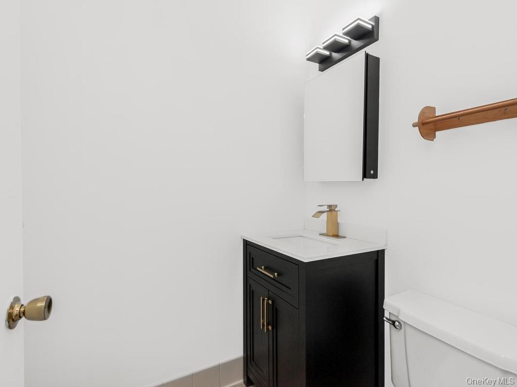 Single Family Fox Street Bronx, NY 10459, MLS-1031785-4