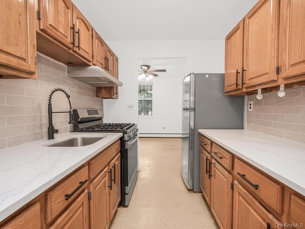 Single Family Fox Street Bronx, NY 10459, MLS-1031785-5