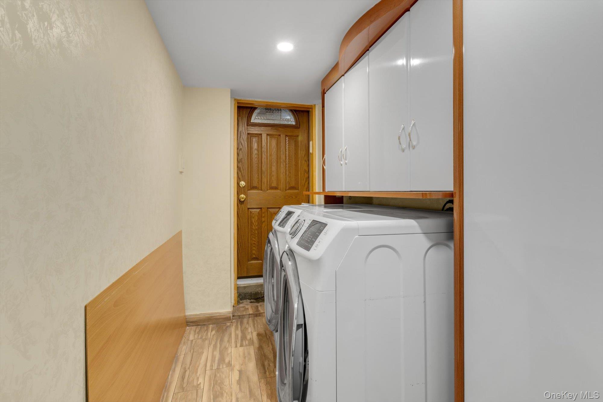 Single Family Hoover Avenue Queens, NY 11435, MLS-1031787-15