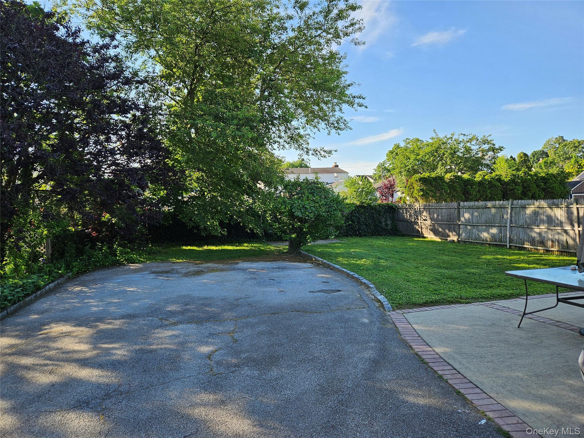 Single Family Catherine Street Nassau County, NY 11581, MLS-1031795-38