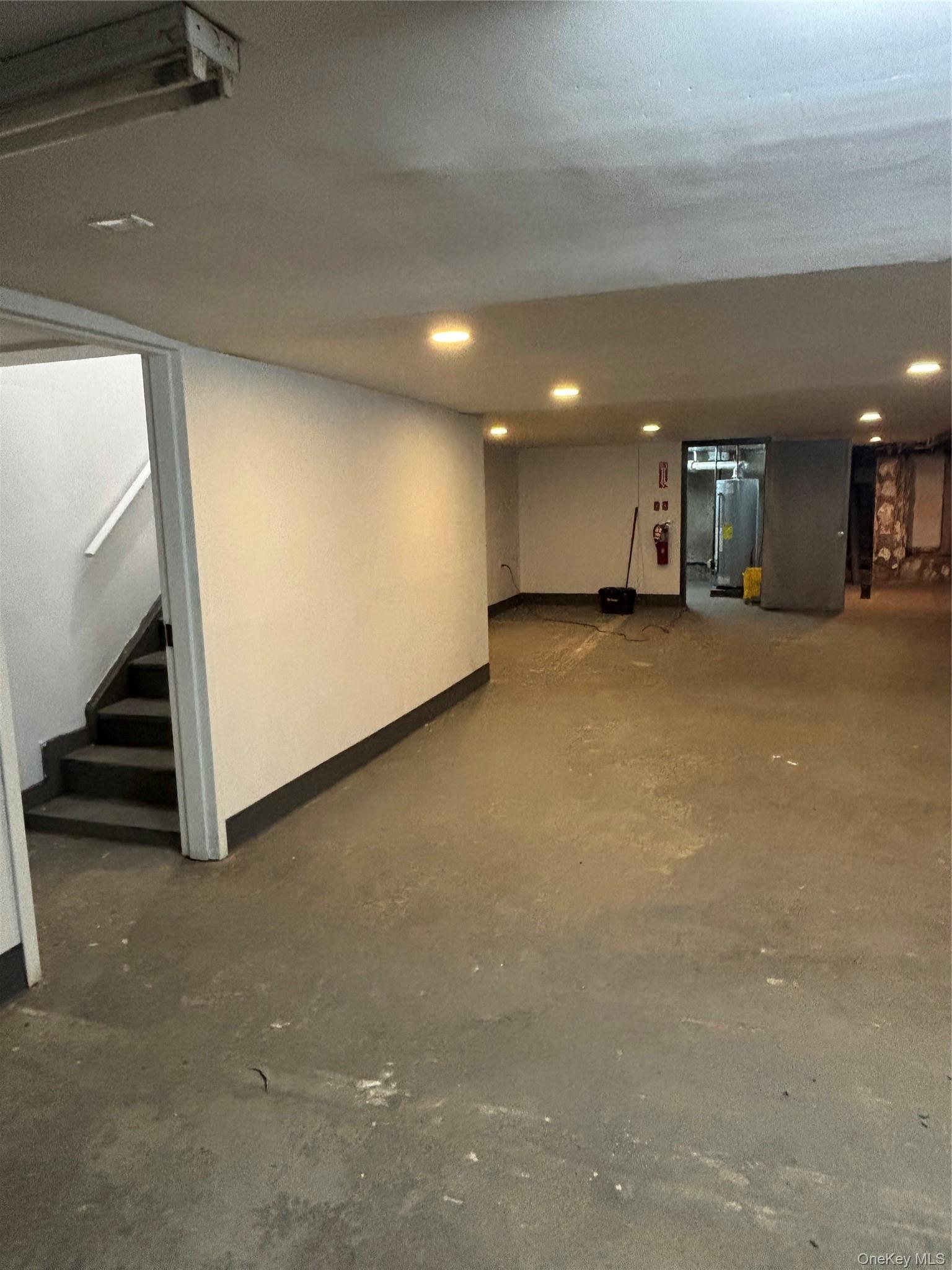 Commercial Lease Myrtle Avenue Brooklyn, NY 11205, MLS-1031803-6