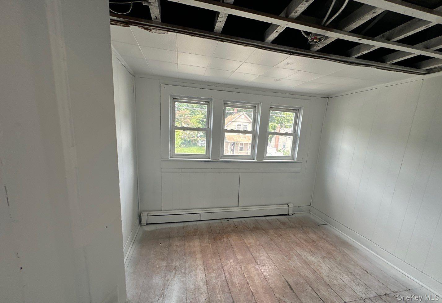 Single Family E 3rd Street Suffolk County, NY 11746, MLS-1031809-11