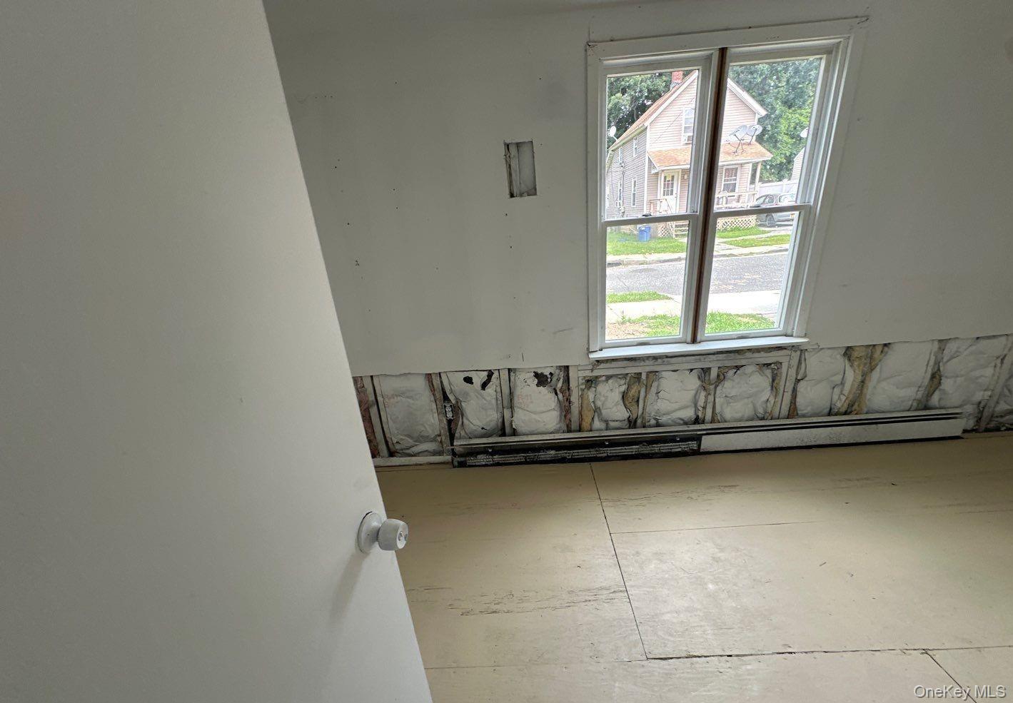 Single Family E 3rd Street Suffolk County, NY 11746, MLS-1031809-4