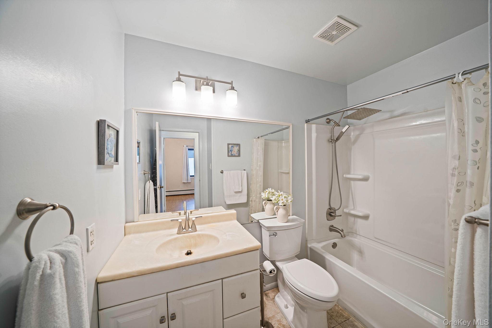 Single Family Old Town Road  Suffolk County, NY 11727, MLS-1031816-23