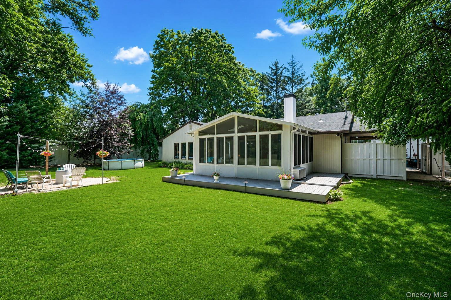 Single Family Old Town Road  Suffolk County, NY 11727, MLS-1031816-27