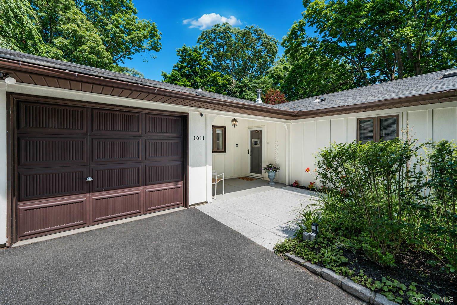 Single Family Old Town Road  Suffolk County, NY 11727, MLS-1031816-3