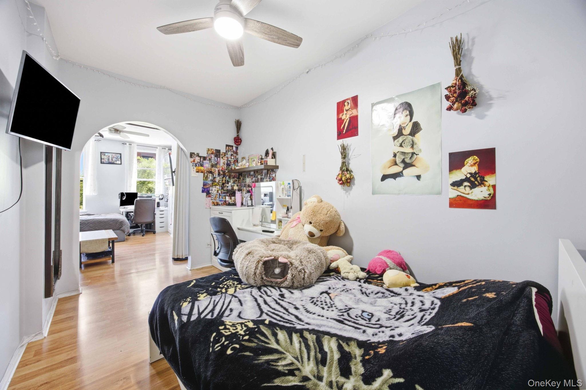 Single Family Eckford Street Brooklyn, NY 11222, MLS-1031822-24
