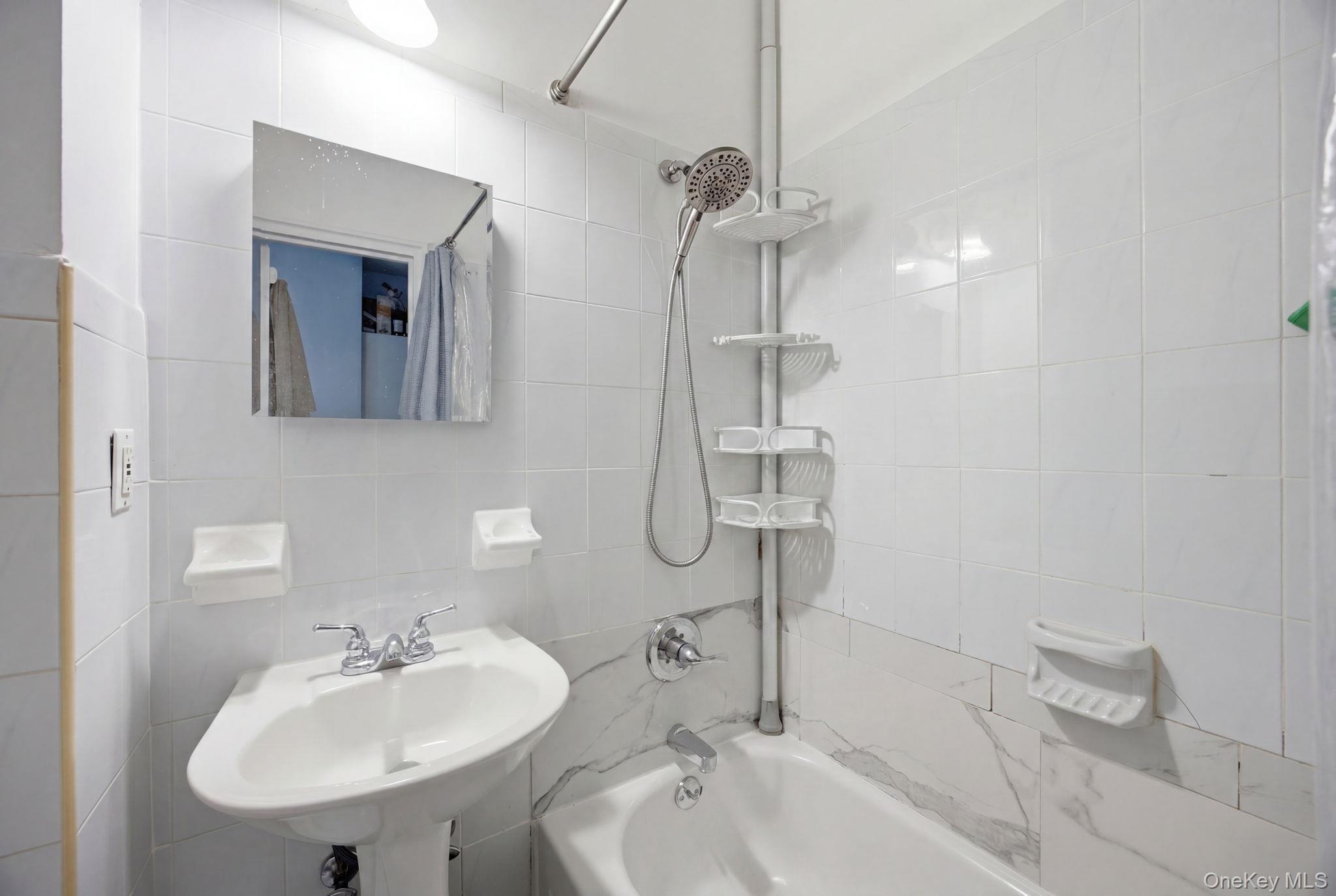 Single Family Eckford Street Brooklyn, NY 11222, MLS-1031822-25