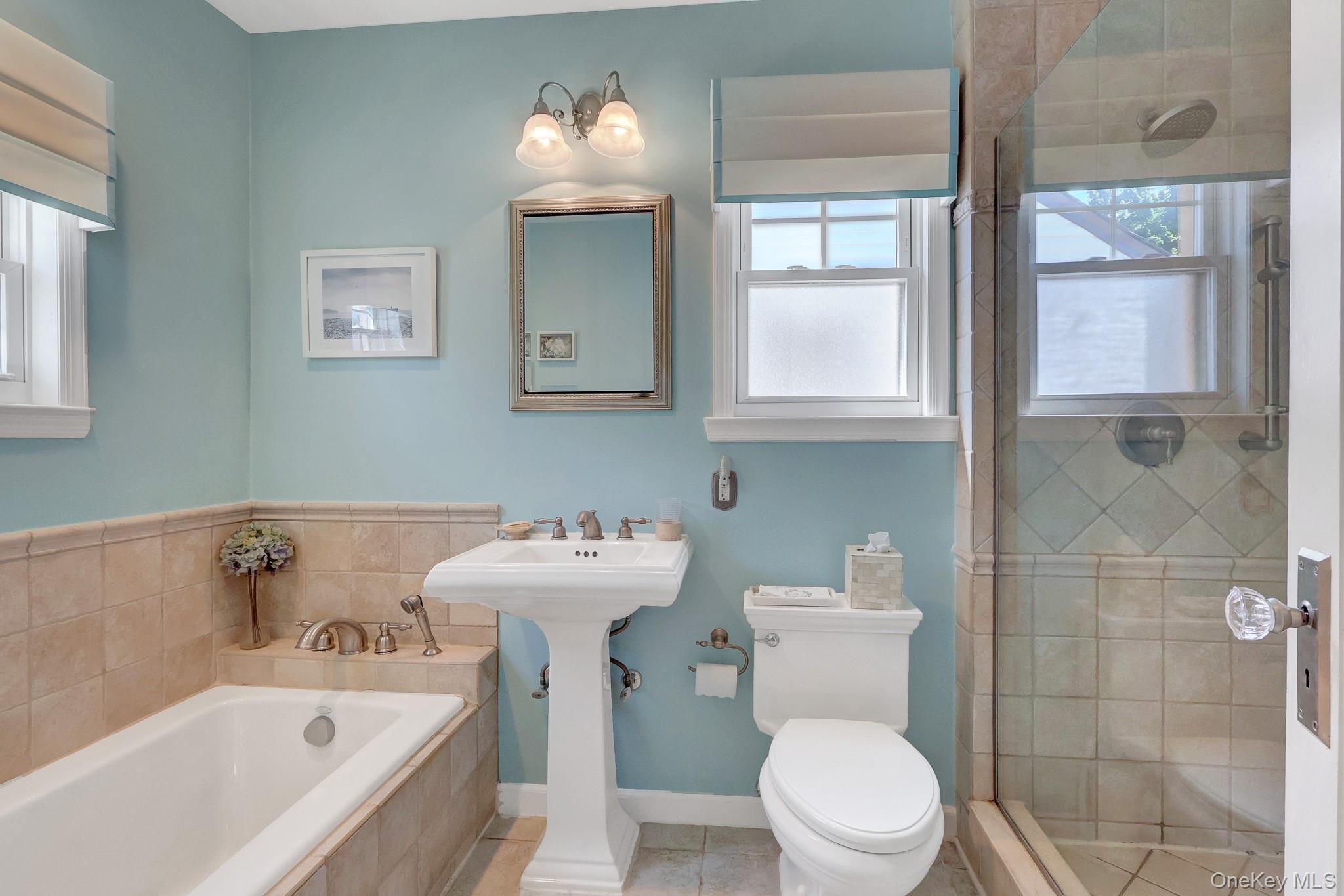 Single Family 253rd Street Queens, NY 11426, MLS-1031823-27