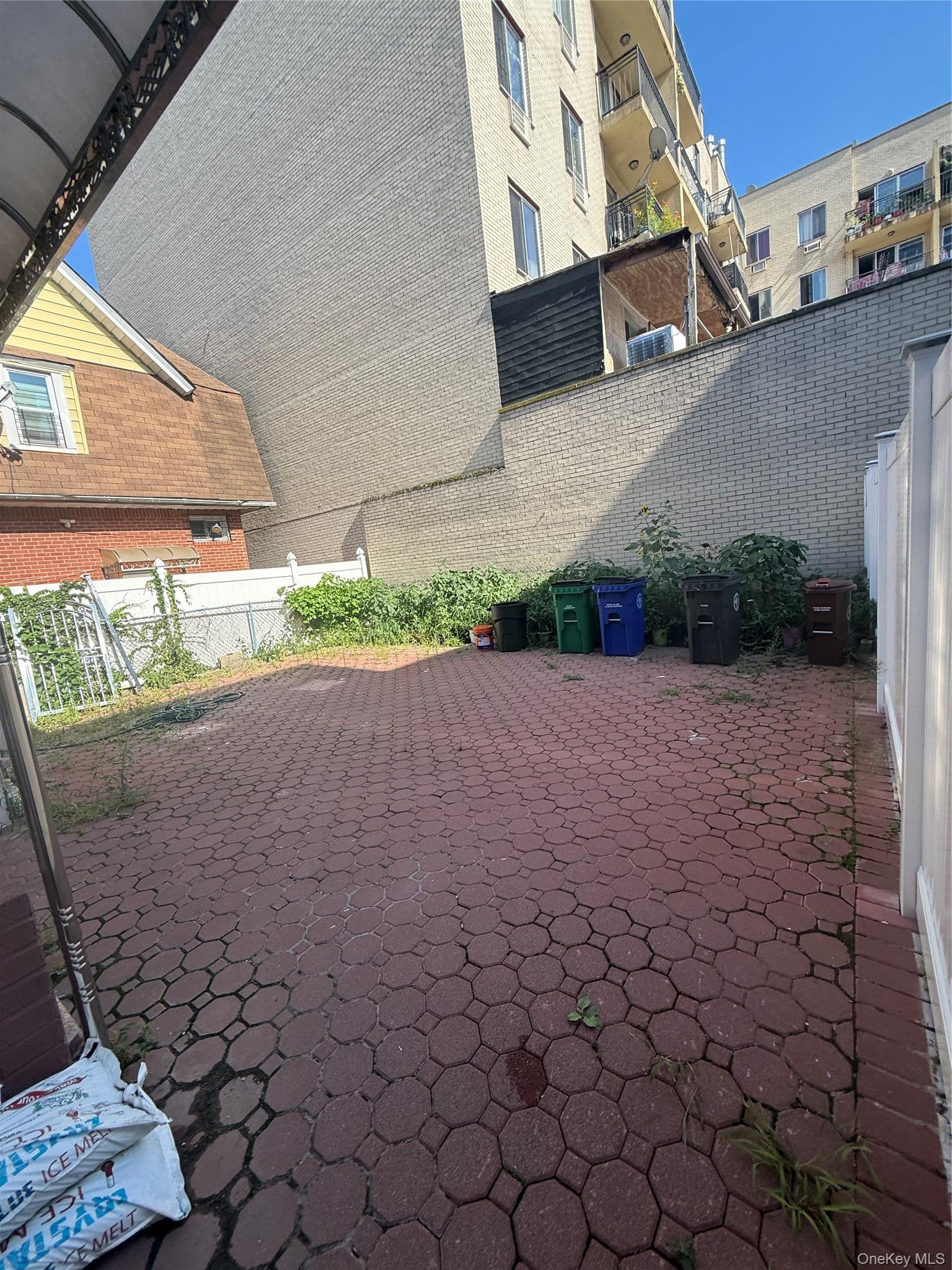 Single Family 89th Avenue  Queens, NY 11432, MLS-1031851-19