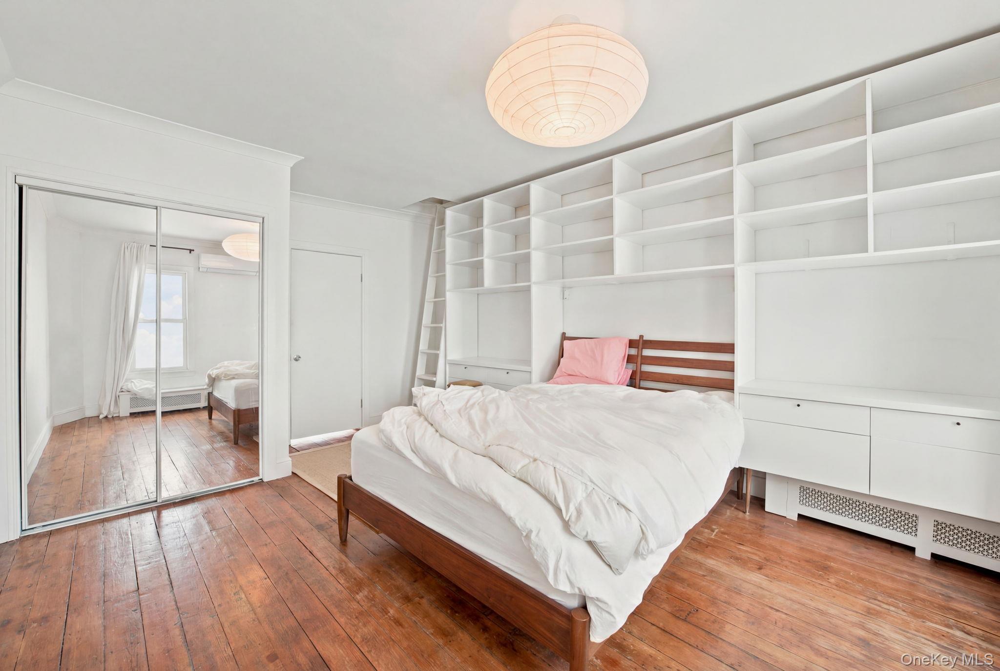 Single Family Graham Avenue  Brooklyn, NY 11206, MLS-1031867-18