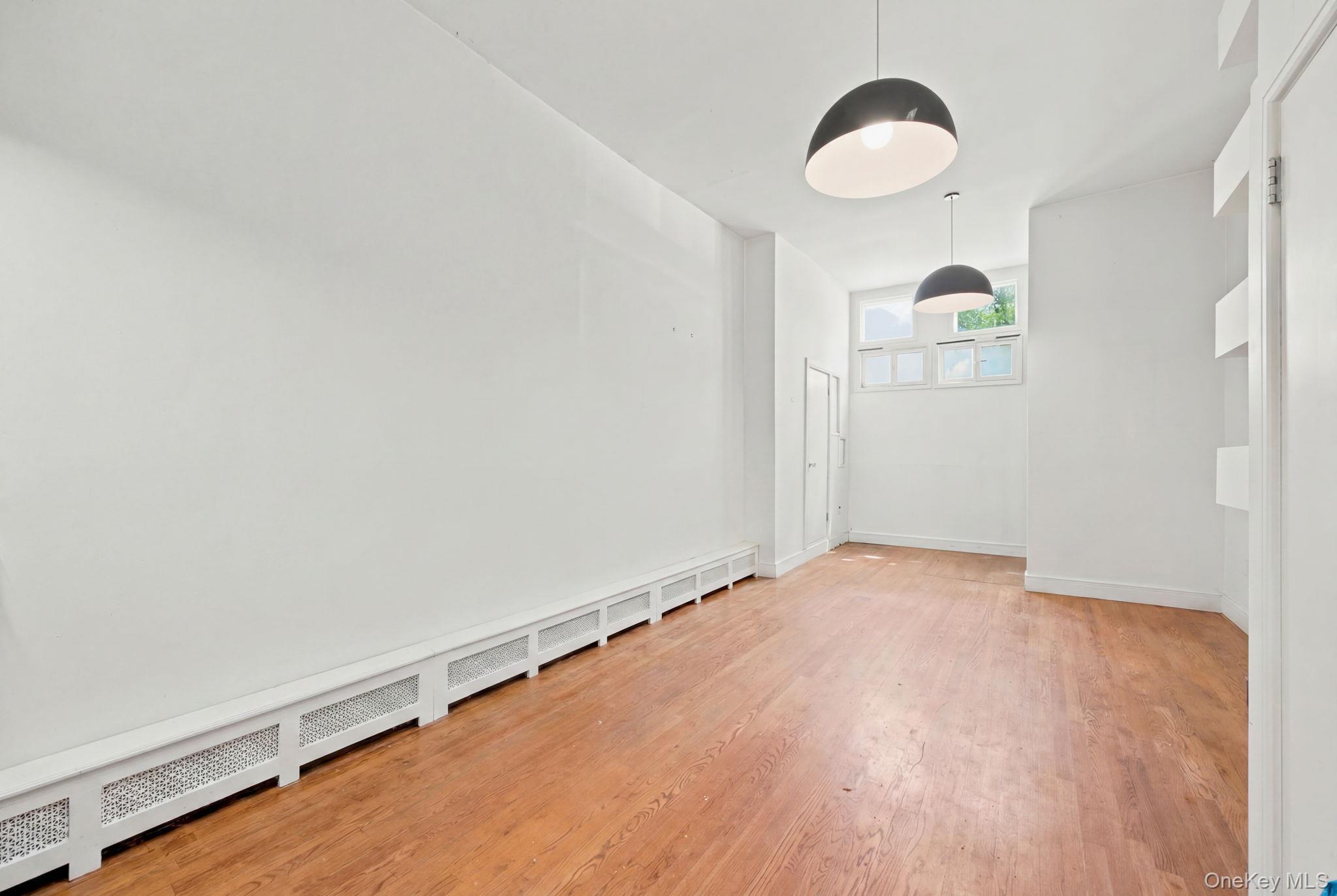 Single Family Graham Avenue  Brooklyn, NY 11206, MLS-1031867-4