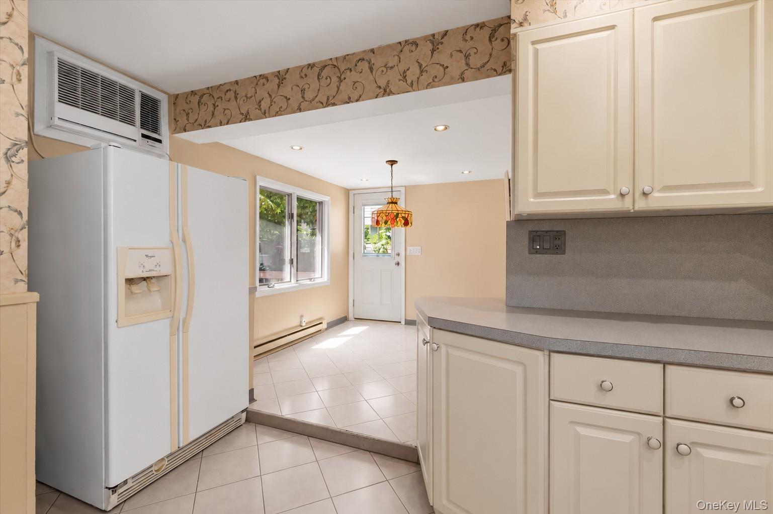 Single Family Cypress Avenue  Nassau County, NY 11050, MLS-1031880-22