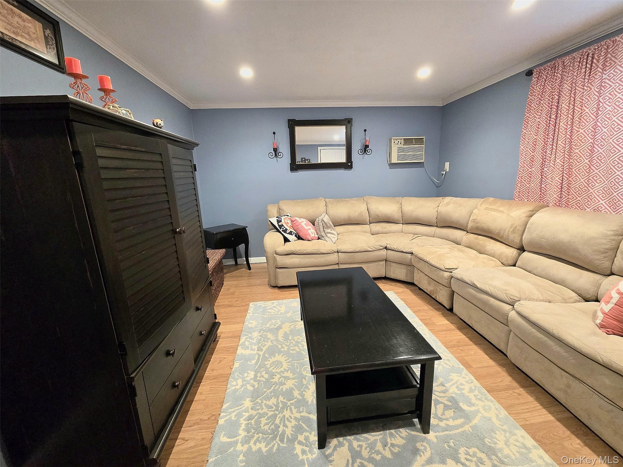 Single Family Meyer Lane  Suffolk County, NY 11763, MLS-1031881-22