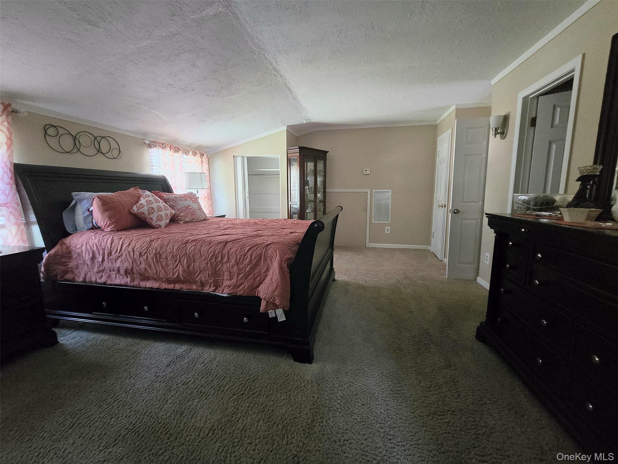 Single Family Meyer Lane  Suffolk County, NY 11763, MLS-1031881-28