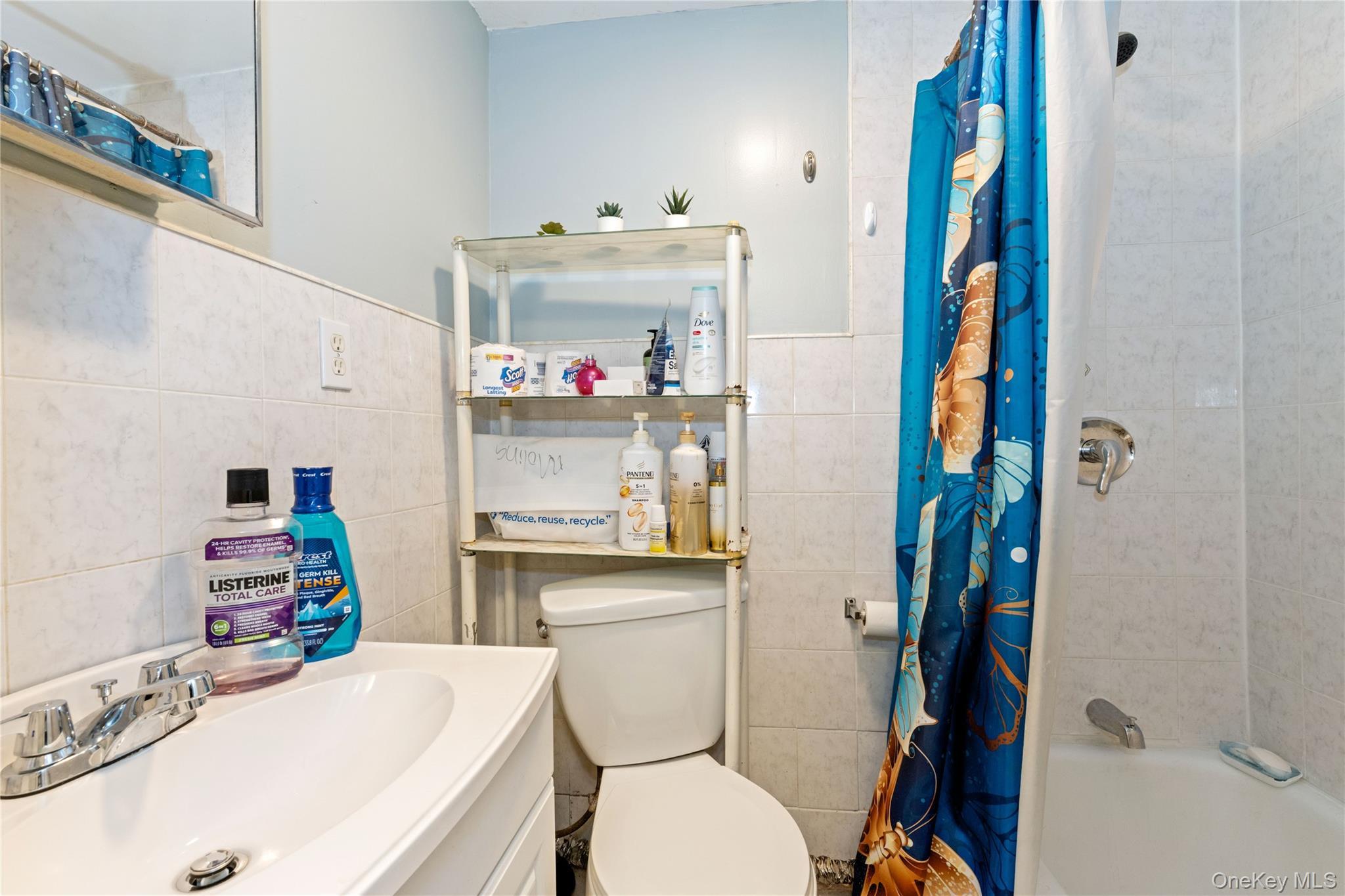 Single Family 209th Street Queens, NY 11427, MLS-1031883-13