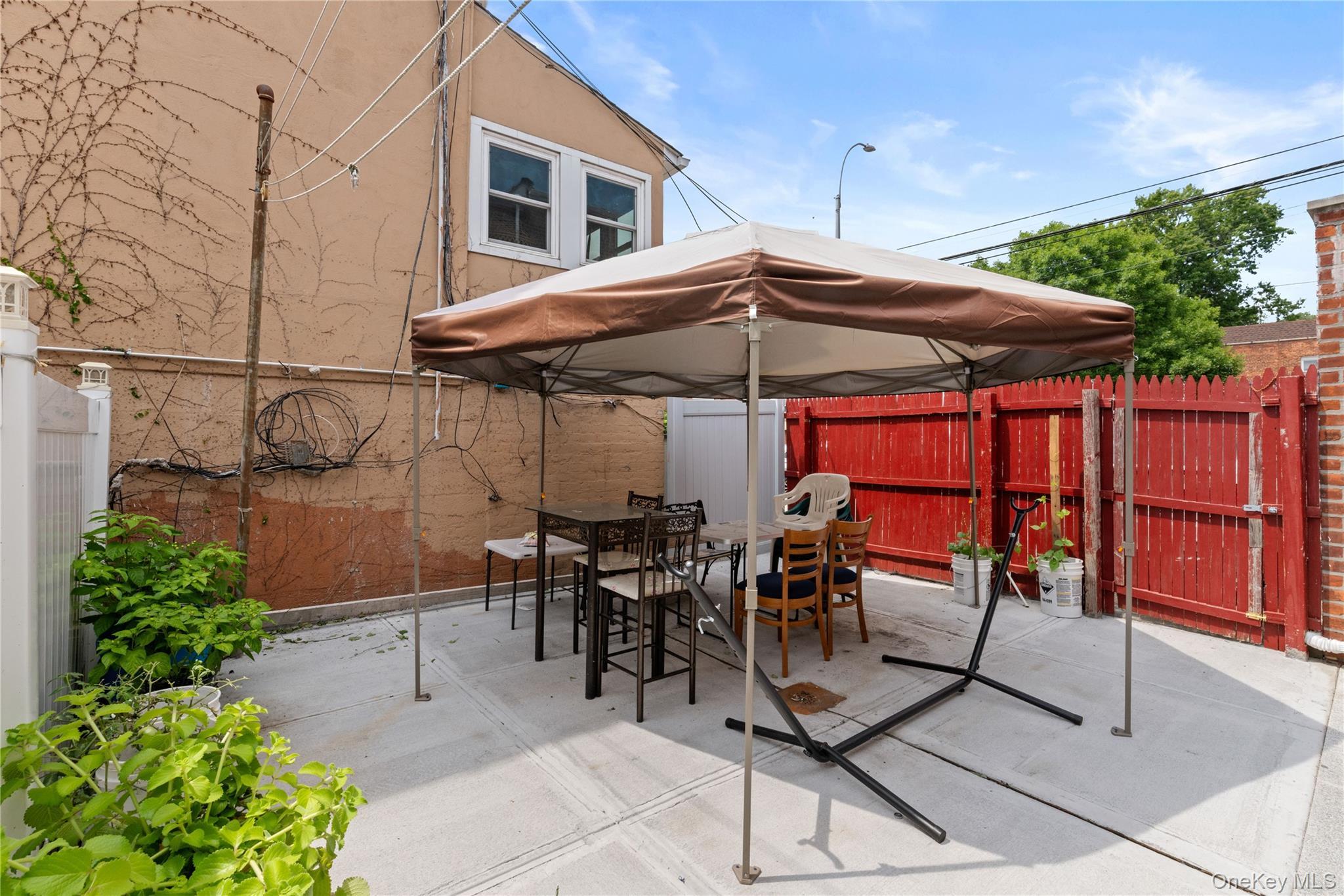 Single Family 209th Street Queens, NY 11427, MLS-1031883-16