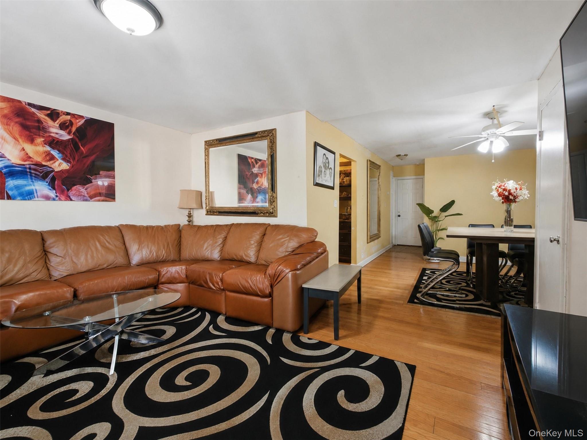 Single Family Mapes Avenue Bronx, NY 10460, MLS-1031889-10