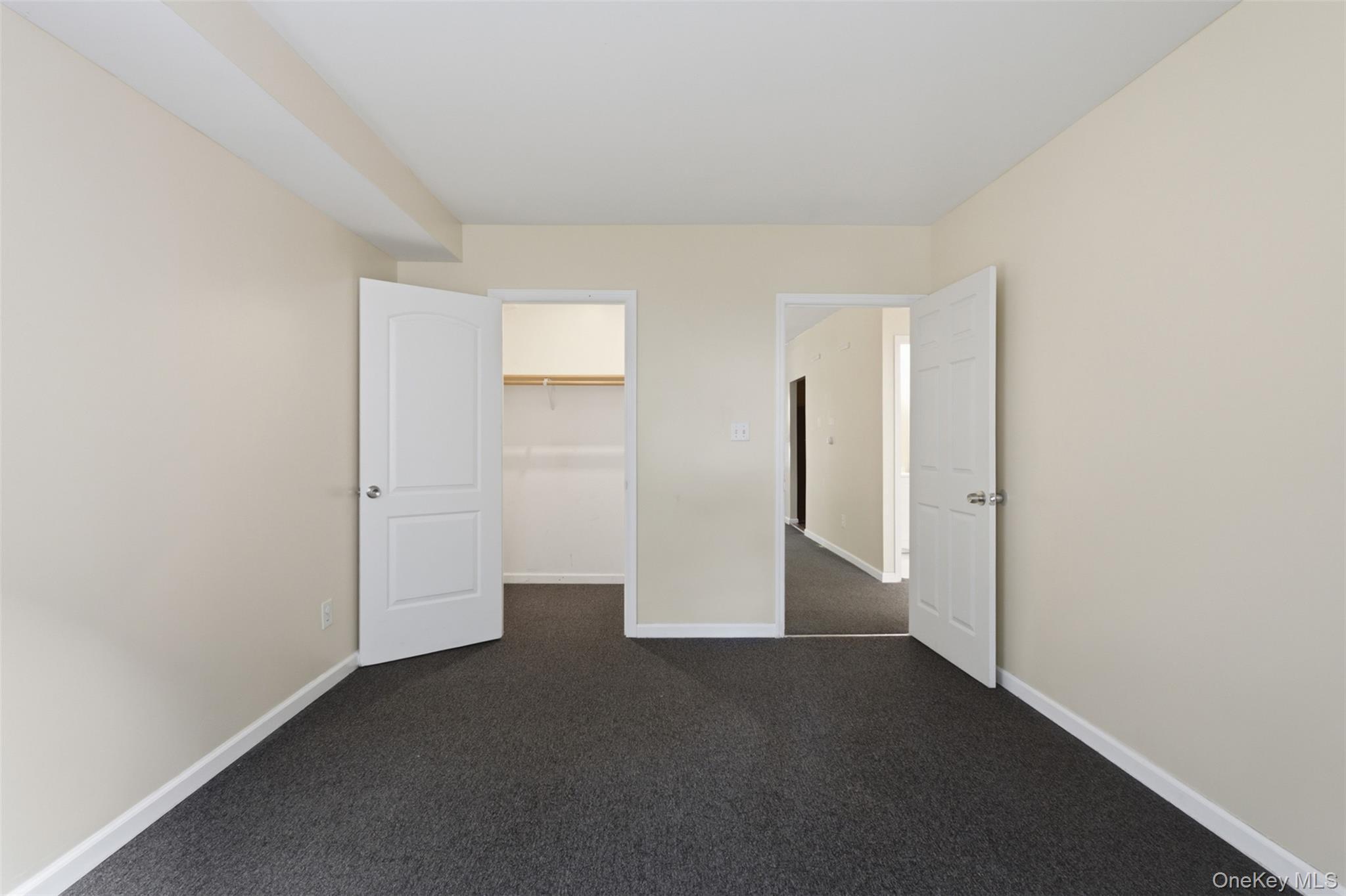 Single Family Mapes Avenue Bronx, NY 10460, MLS-1031889-8