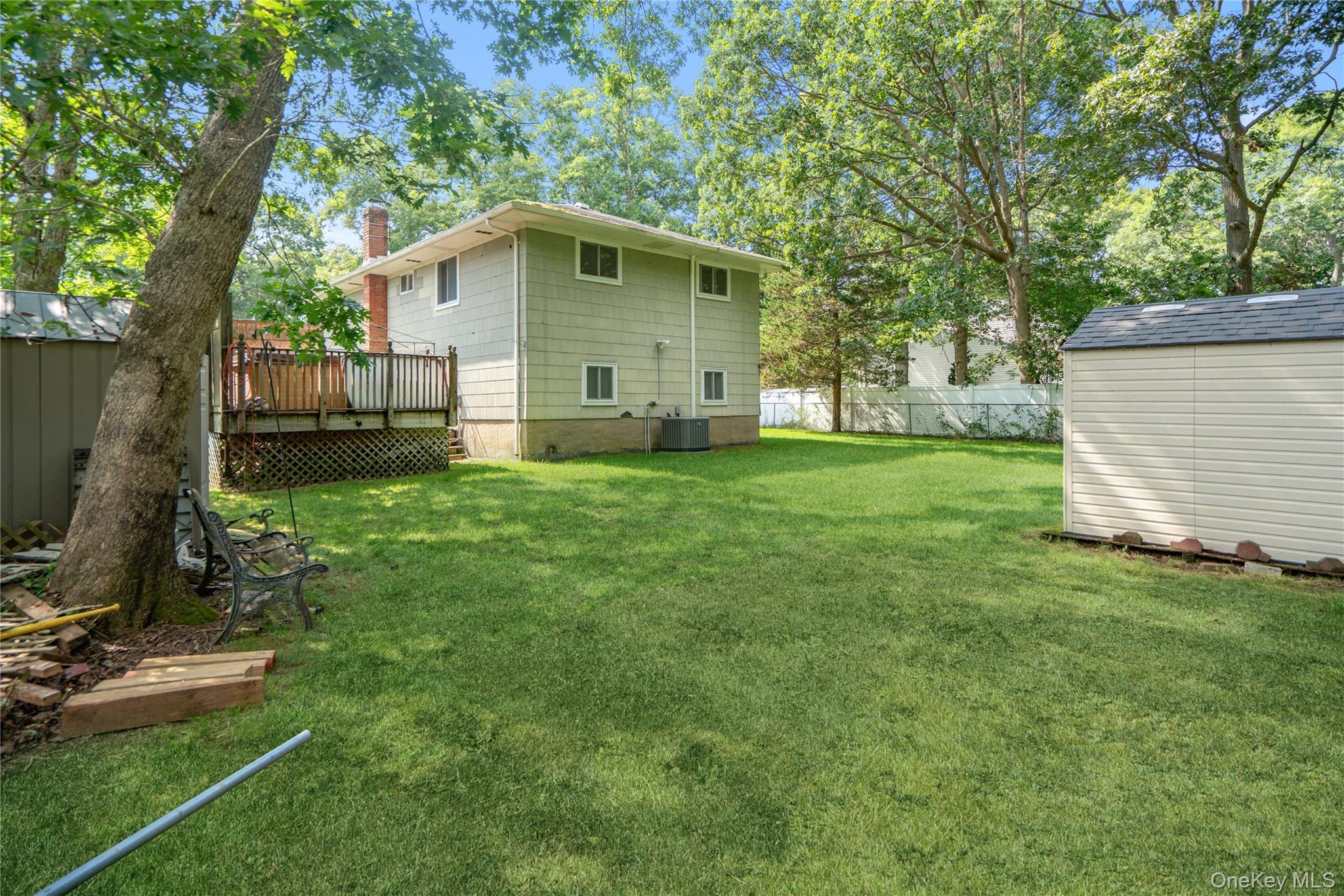 Single Family Winters Drive N Suffolk County, NY 11950, MLS-1031894-27