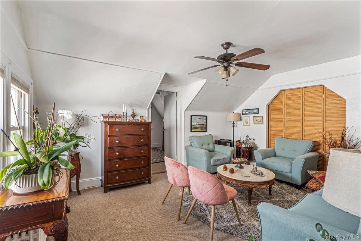 Single Family 25th Avenue Queens, NY 11357, MLS-1031900-25