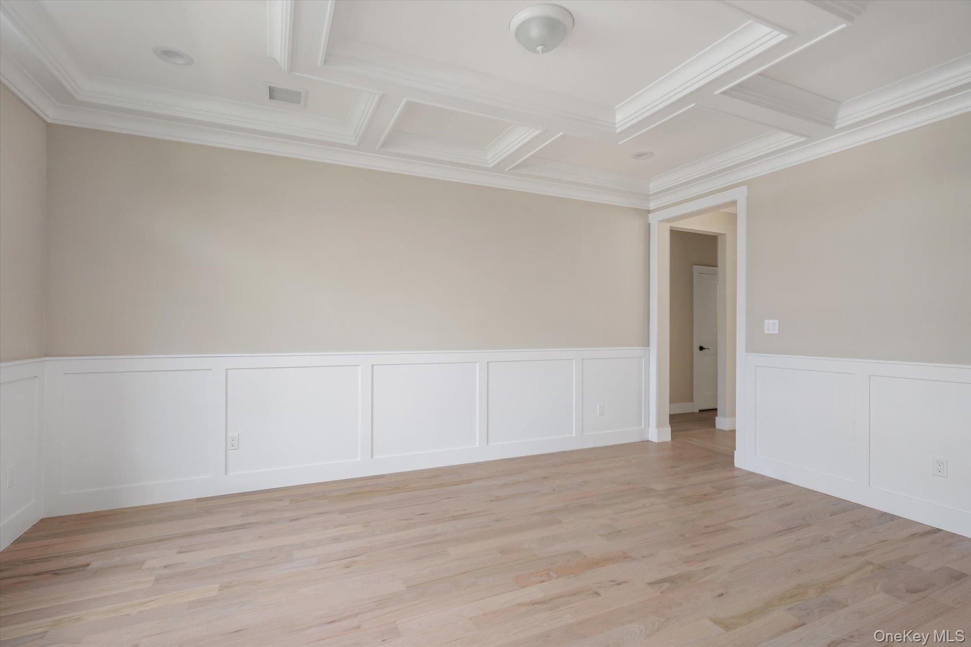 Single Family Silverton Avenue Nassau County, NY 11793, MLS-1031916-3