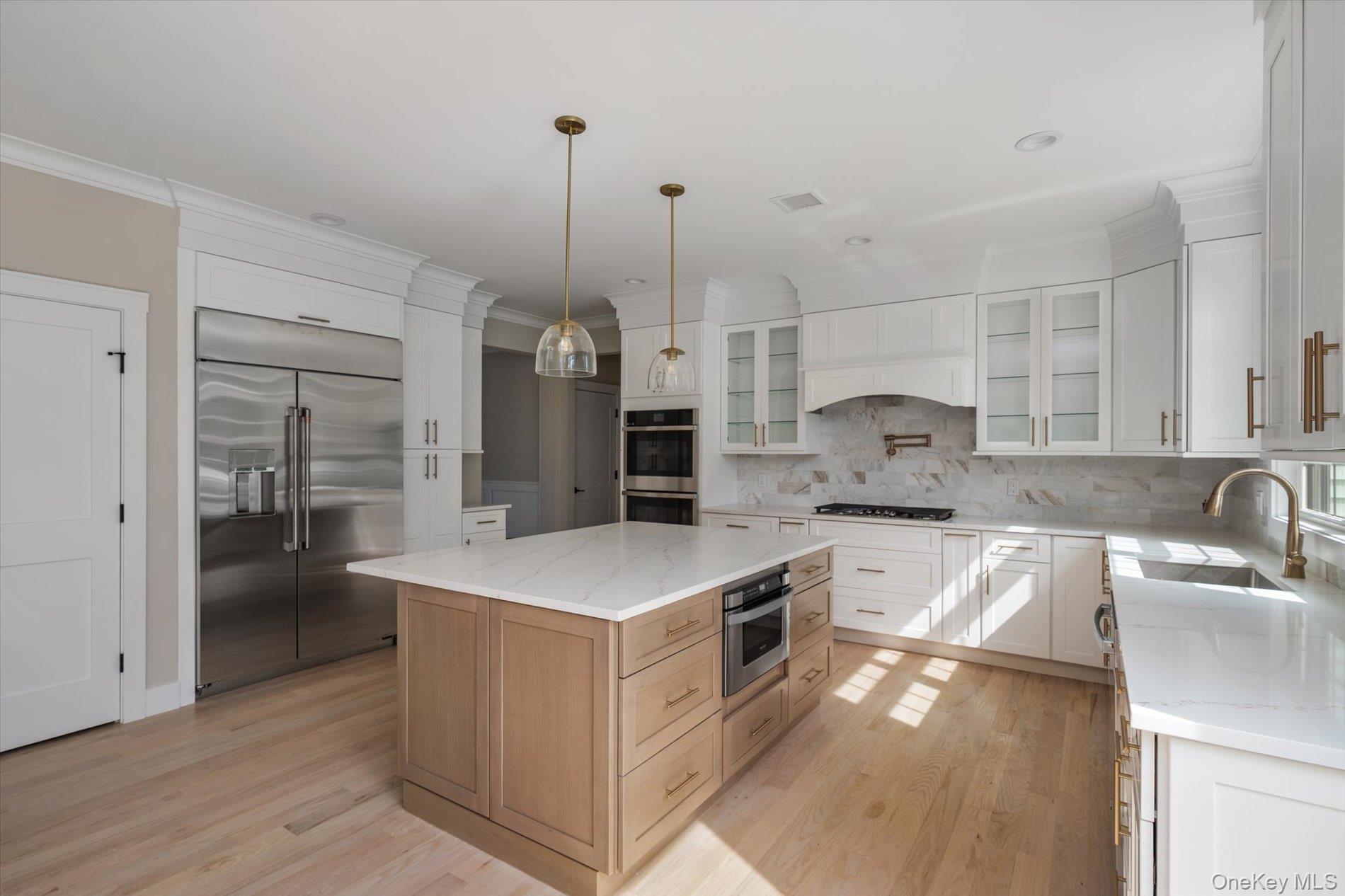 Single Family Silverton Avenue Nassau County, NY 11793, MLS-1031916-8