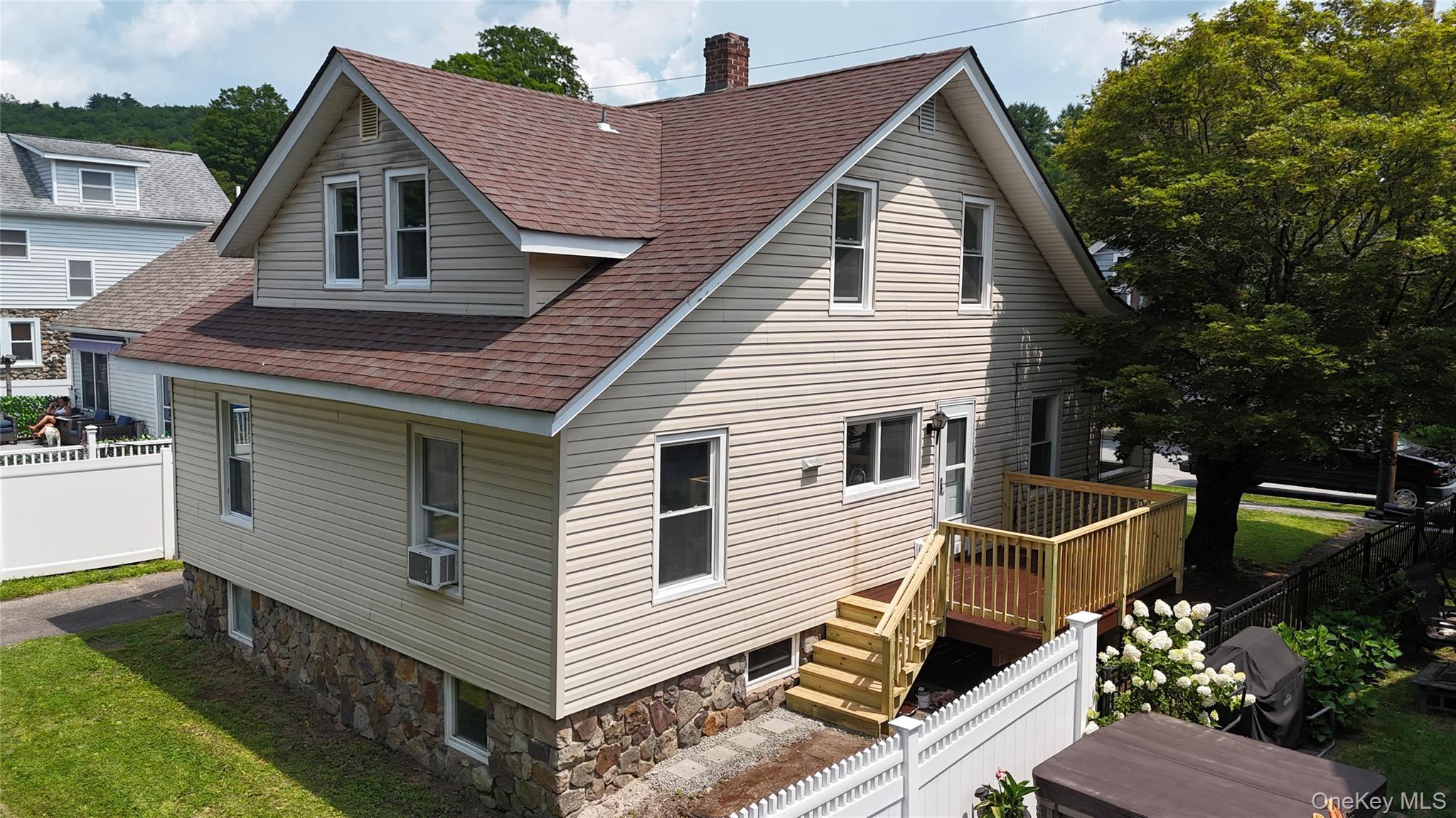 Single Family N Orange Street Orange County, NY 12771, MLS-1031918-30