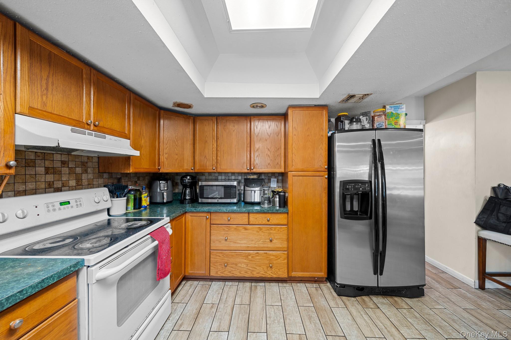 Single Family Sprat Street  Suffolk County, NY 11763, MLS-1031946-33