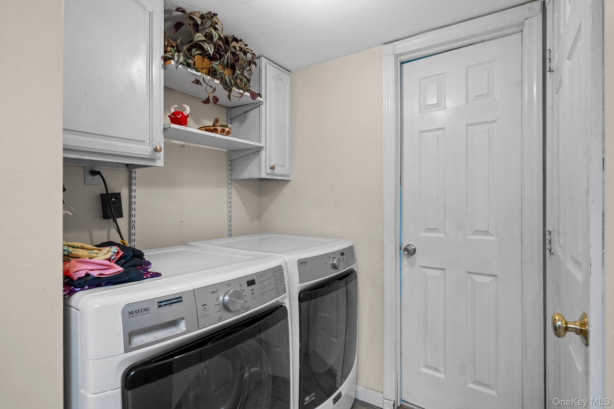 Single Family Sprat Street  Suffolk County, NY 11763, MLS-1031946-34