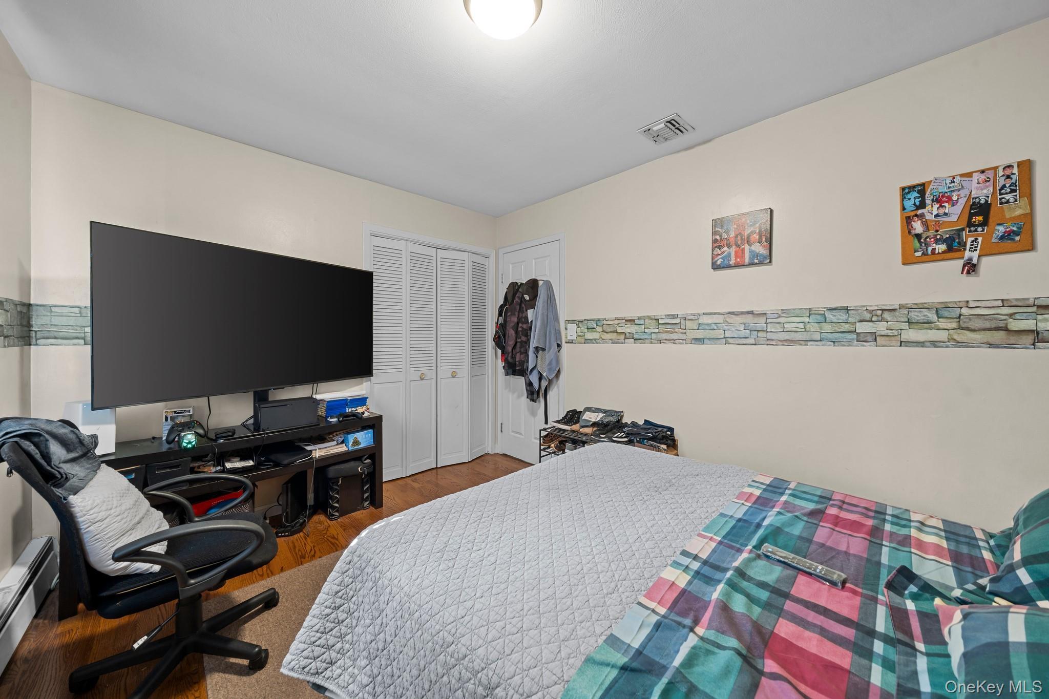 Single Family Sprat Street  Suffolk County, NY 11763, MLS-1031946-37