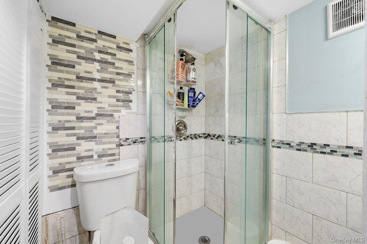 Single Family 214th Place Queens, NY 11428, MLS-1031948-7