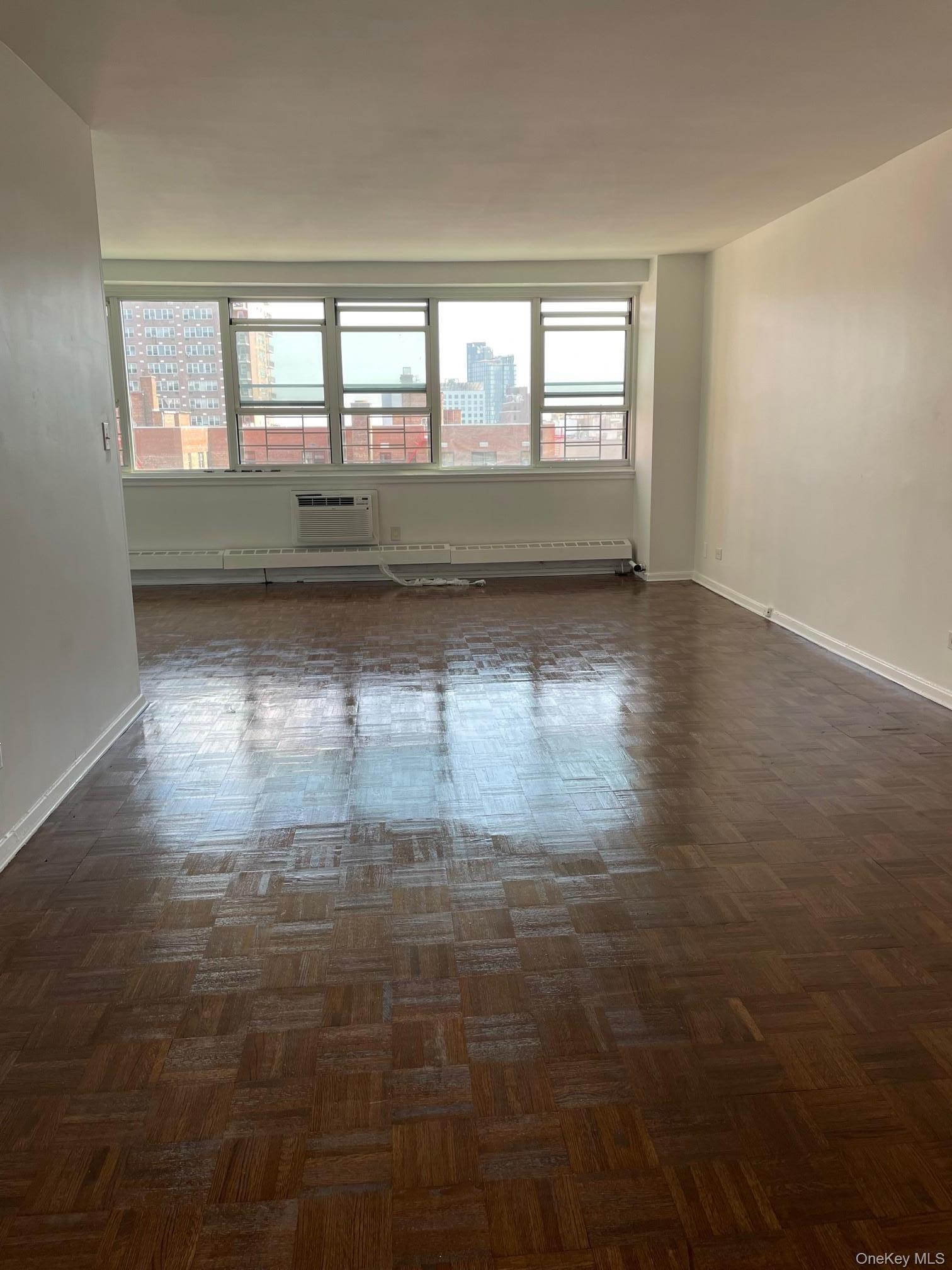 Apartment Highland Avenue  Queens, NY 11432, MLS-1031951-3