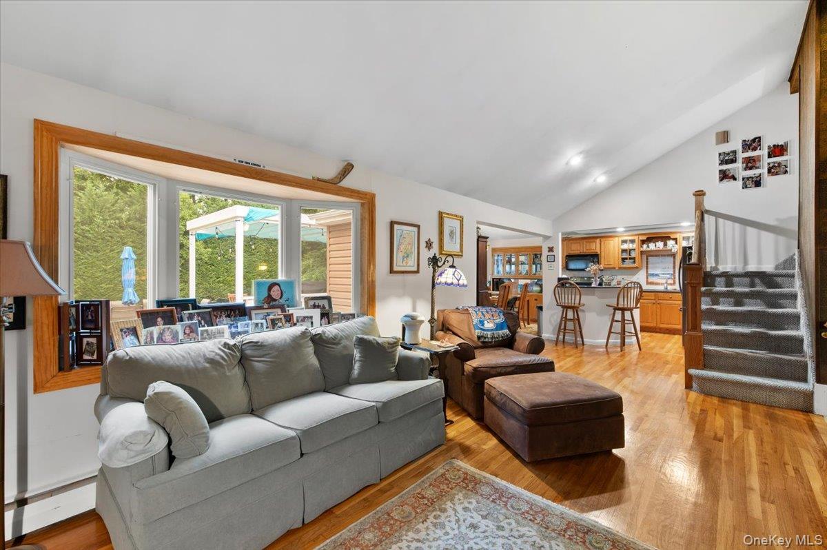 Single Family Donald Drive  Nassau County, NY 11804, MLS-1031953-5