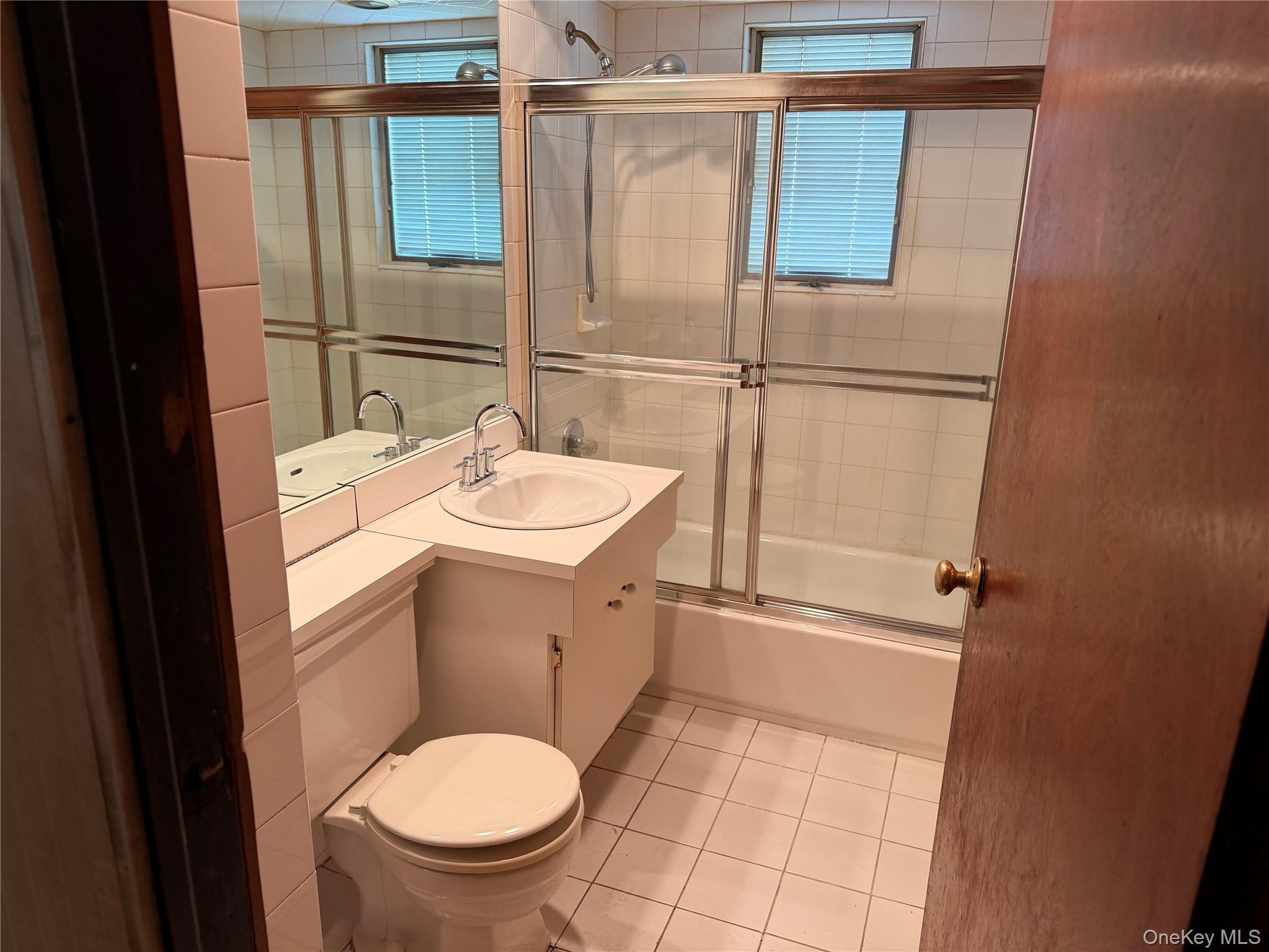 Single Family Bayview Avenue Suffolk County, NY 11705, MLS-1031965-8