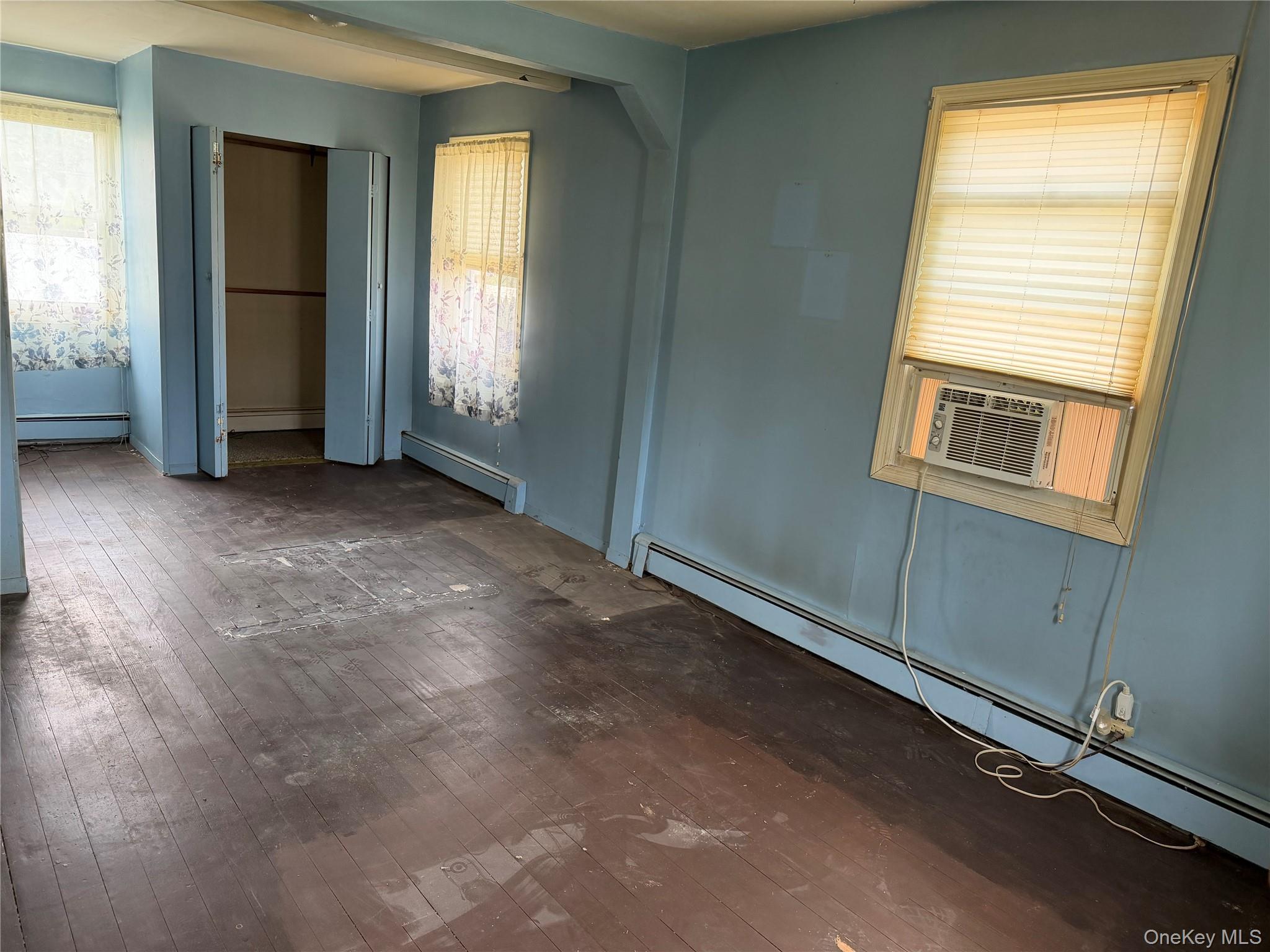 Single Family Bayview Avenue Suffolk County, NY 11705, MLS-1031965-9