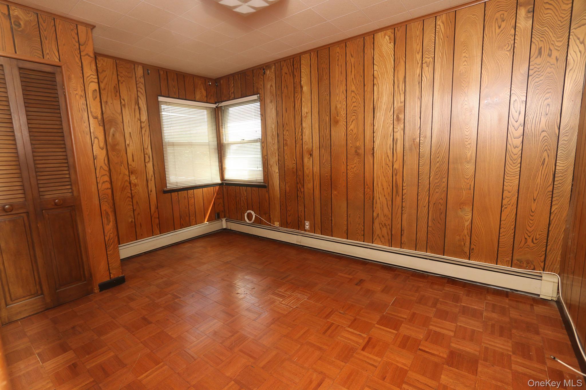 Single Family Ivanhoe Place Nassau County, NY 11580, MLS-1031979-5