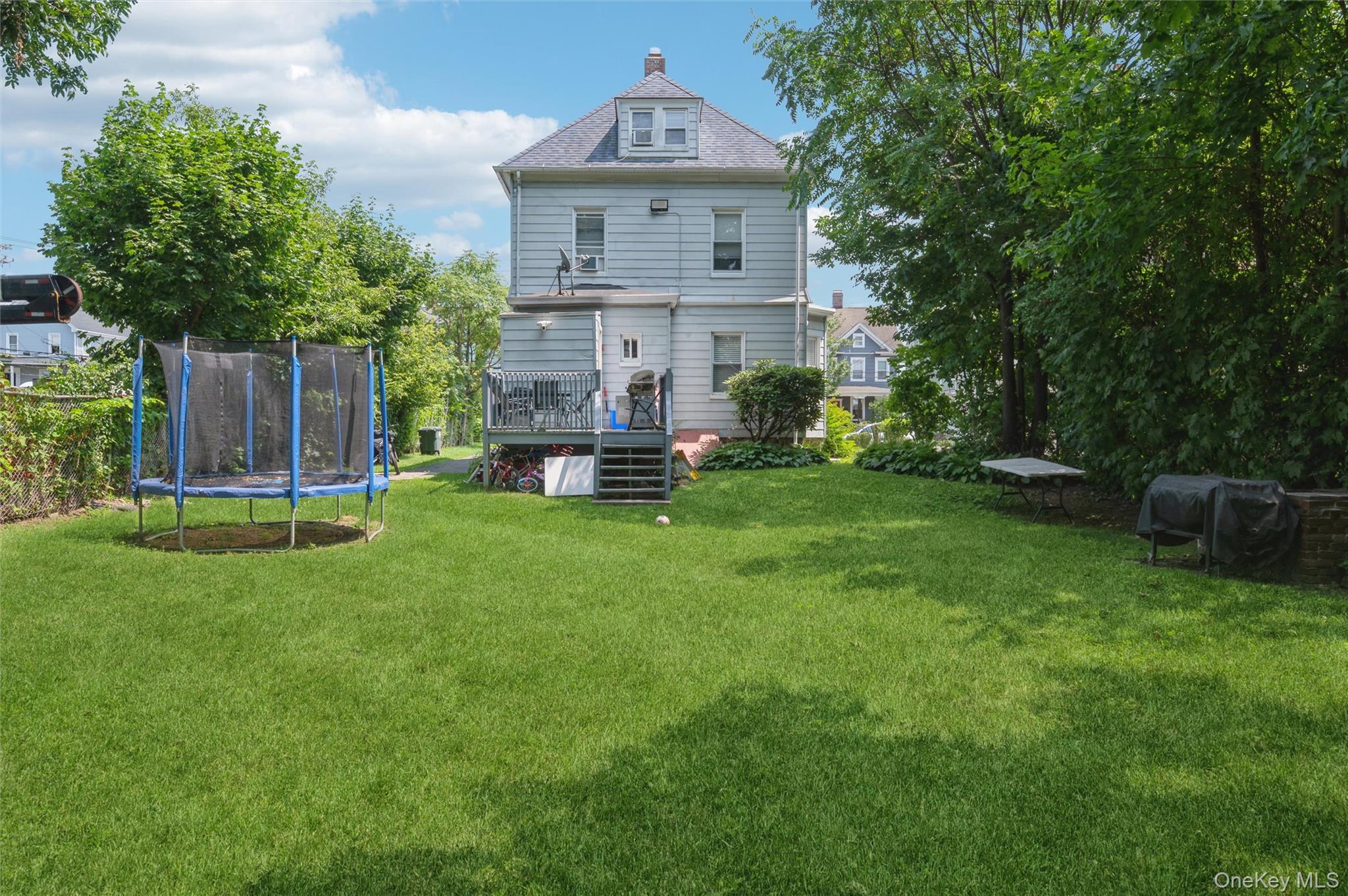 Single Family Smith Street Westchester County, NY 10573, MLS-1031988-23