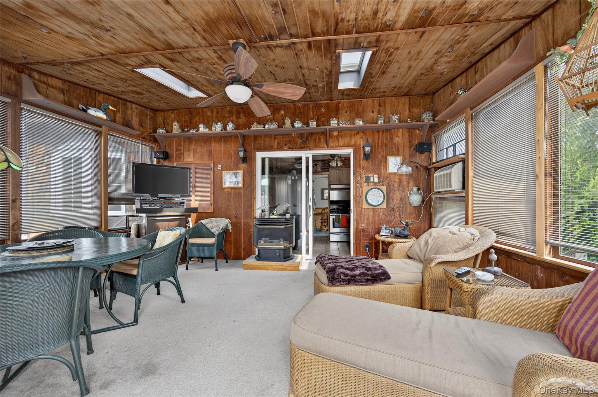 Single Family Cedar Street Suffolk County, NY 11751, MLS-1032012-20