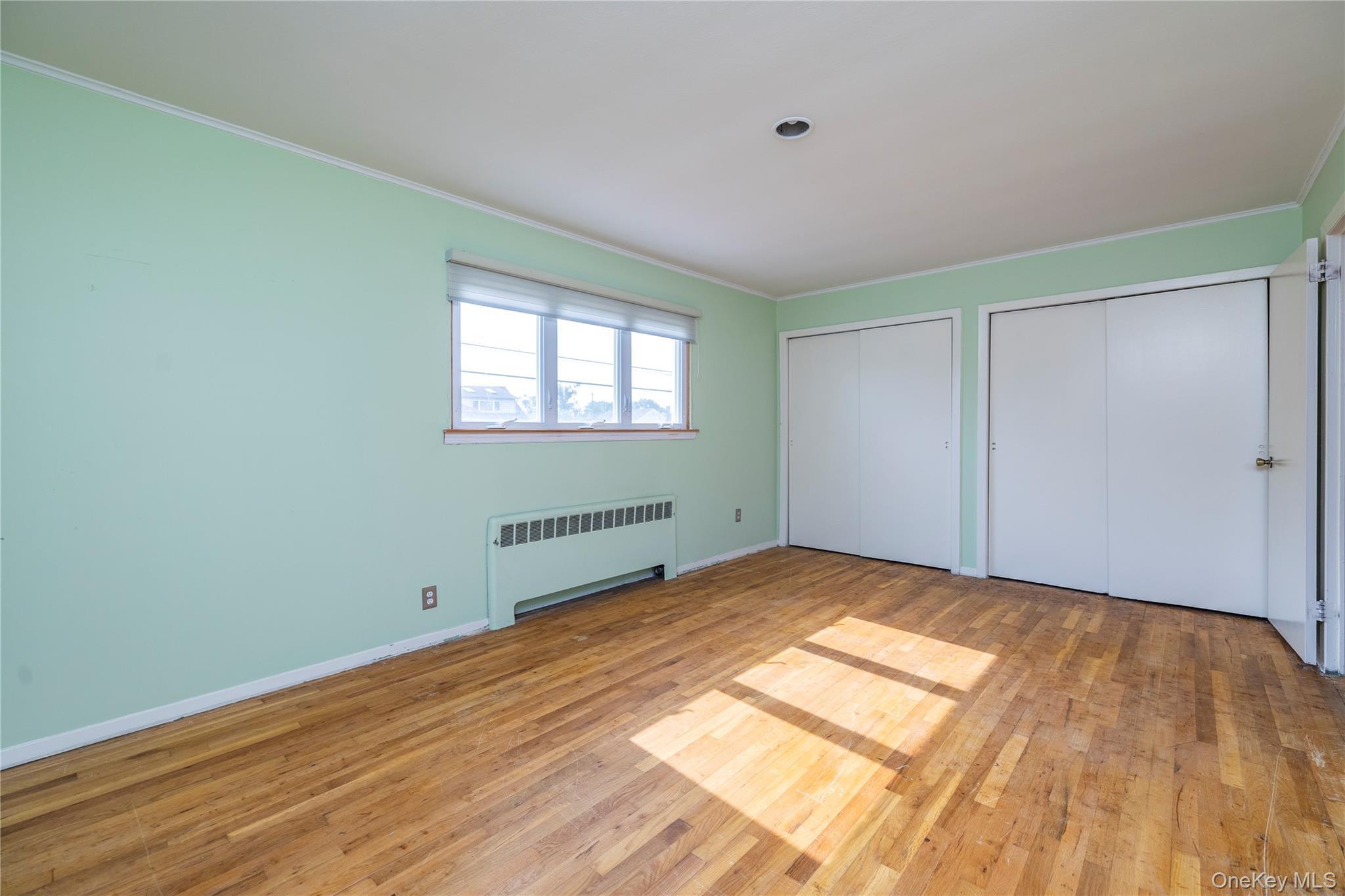 Single Family Fulton Avenue Nassau County, NY 11572, MLS-1032013-15