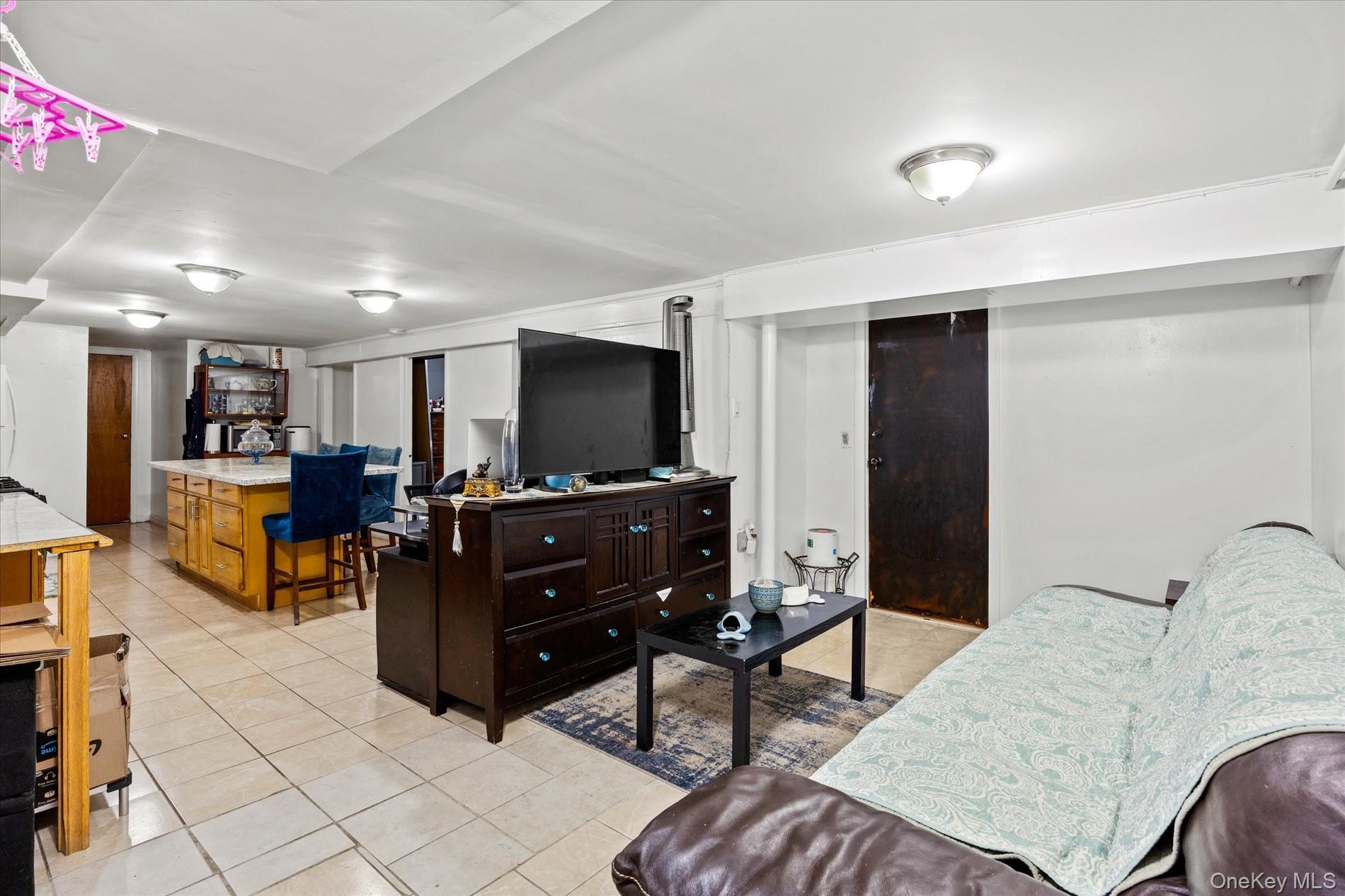 Single Family 122nd Street Queens, NY 11420, MLS-1032017-34