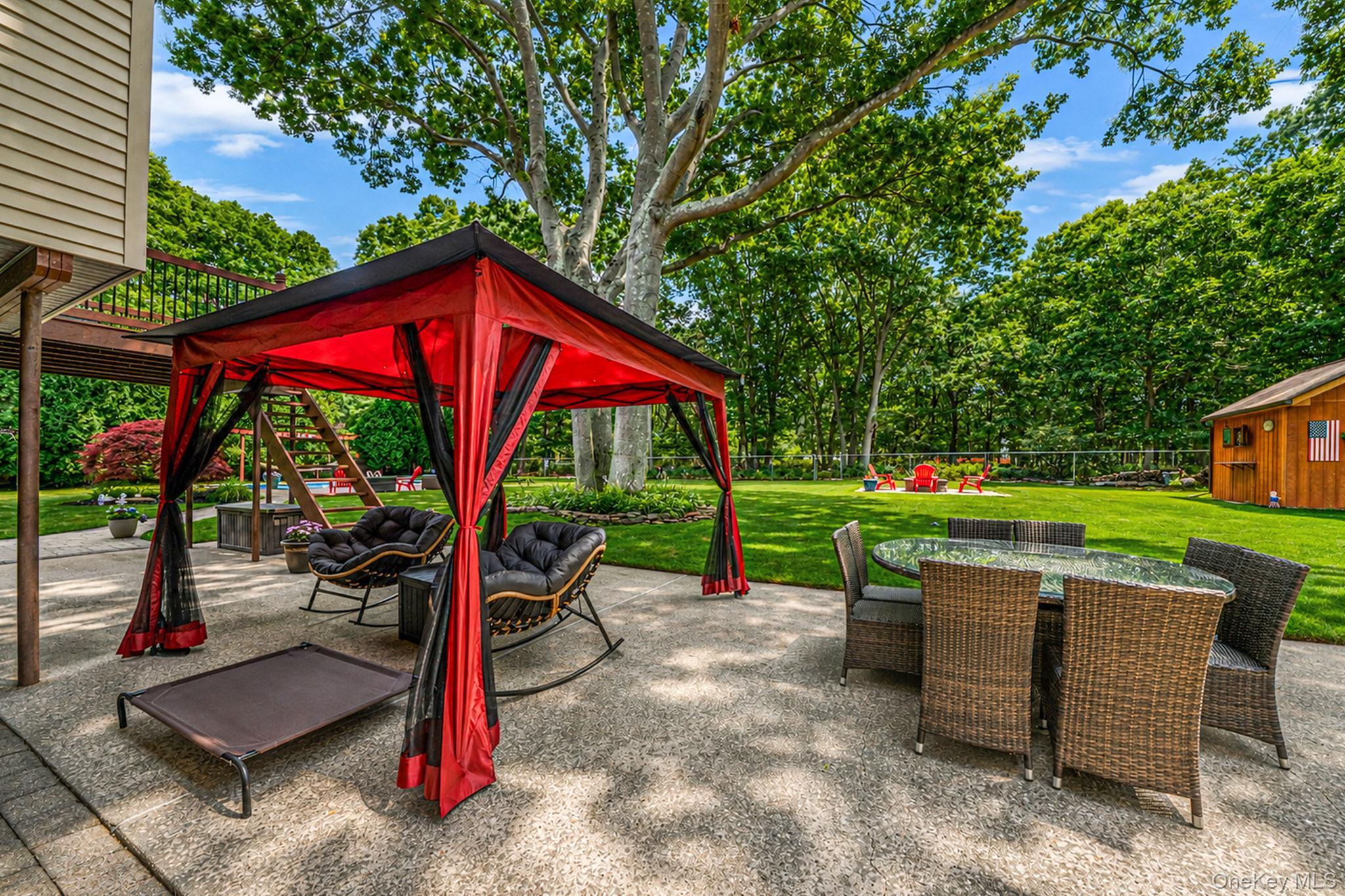 Single Family Robinson Avenue Suffolk County, NY 11772, MLS-1032055-36