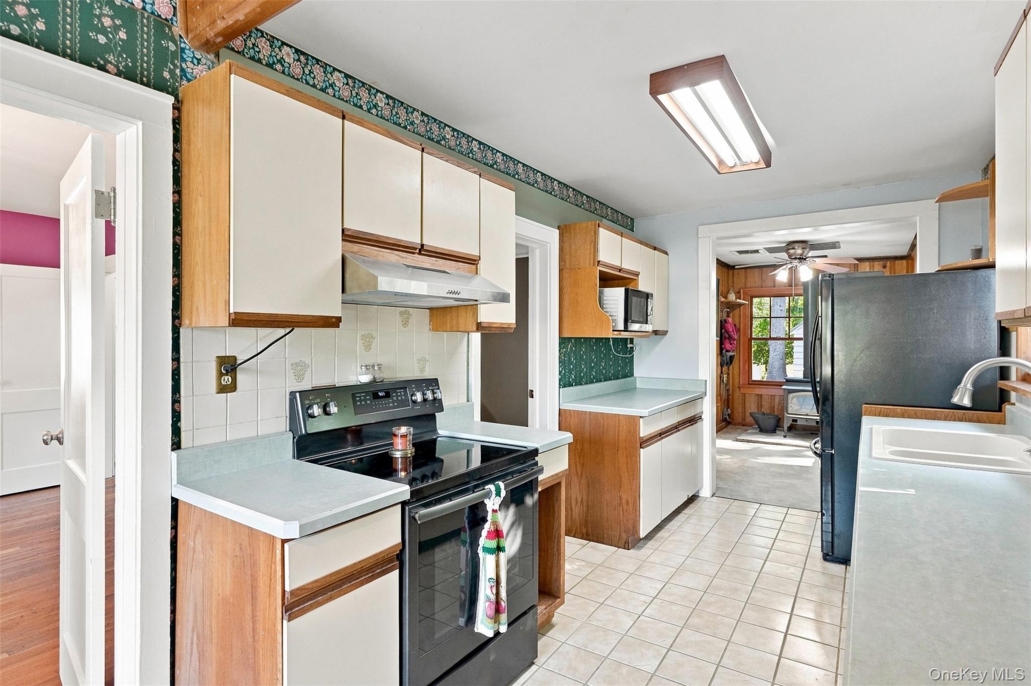 Single Family Elm Street Ulster County, NY 12428, MLS-1032075-19