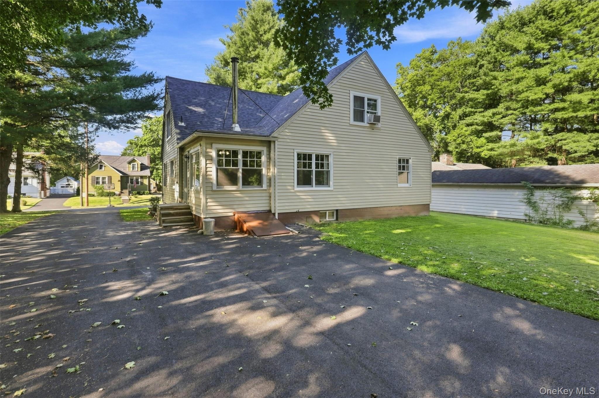 Single Family Elm Street Ulster County, NY 12428, MLS-1032075-3