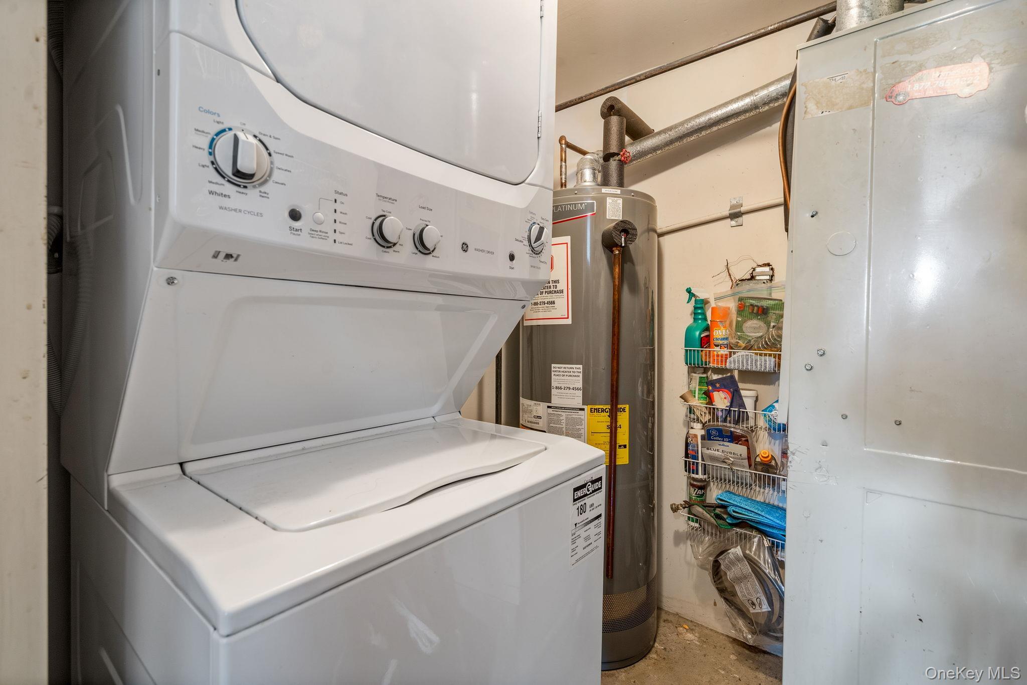 Single Family Vogel Loop Staten Island, NY 10314, MLS-1032088-12