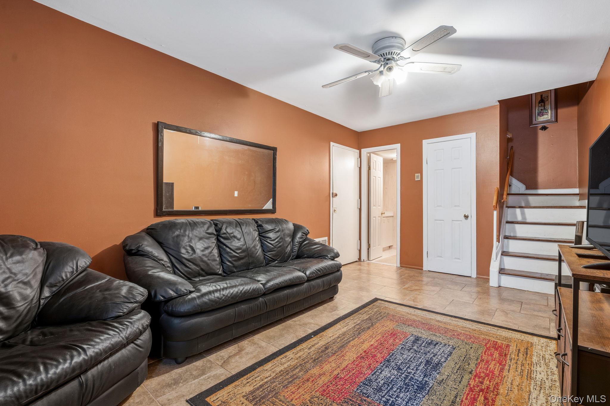 Single Family Vogel Loop Staten Island, NY 10314, MLS-1032088-2