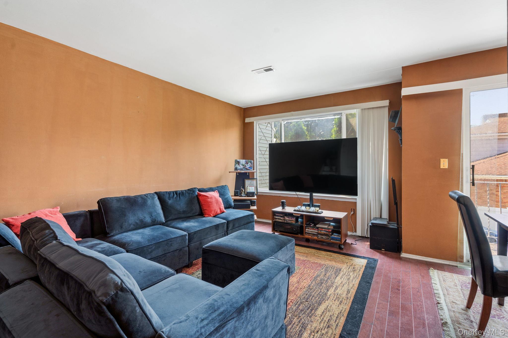 Single Family Vogel Loop Staten Island, NY 10314, MLS-1032088-7