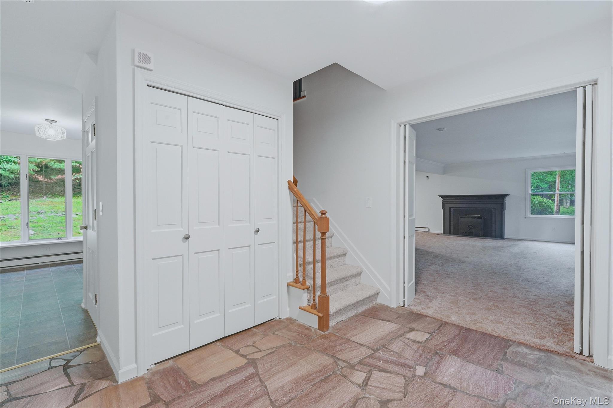 Single Family Glasco Turnpike  Ulster County, NY 12498, MLS-1032089-4